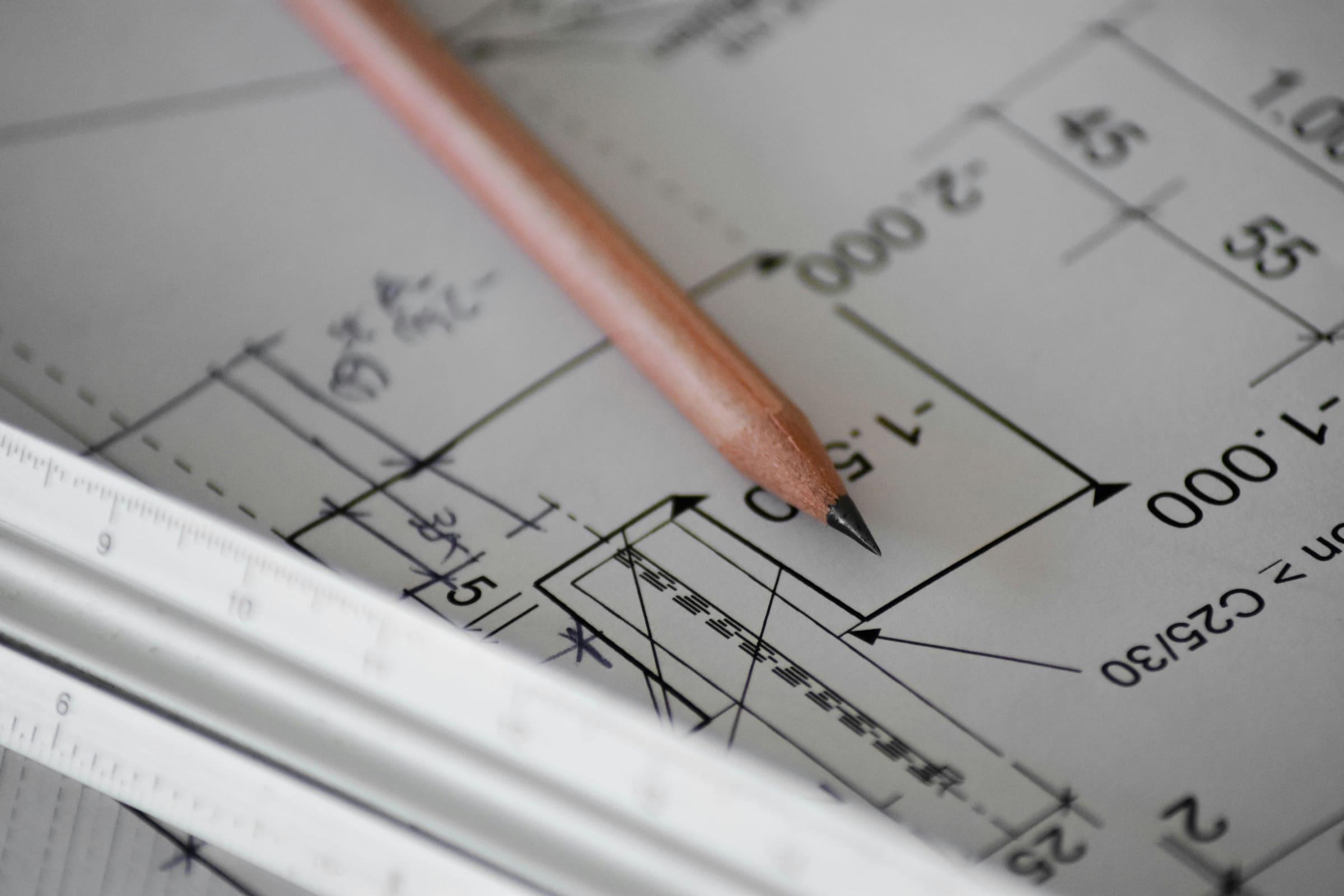 Plans techniques de chauffage de sol sur un bureau